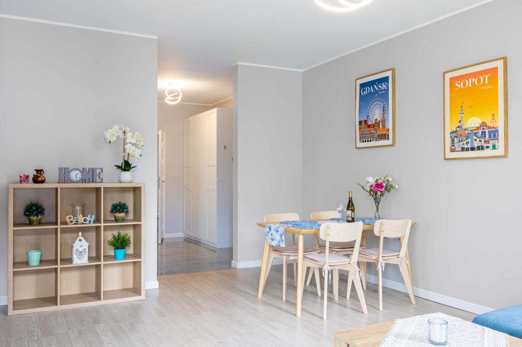 Luxury Apartment Bursztynowa Гданск Екстериор снимка