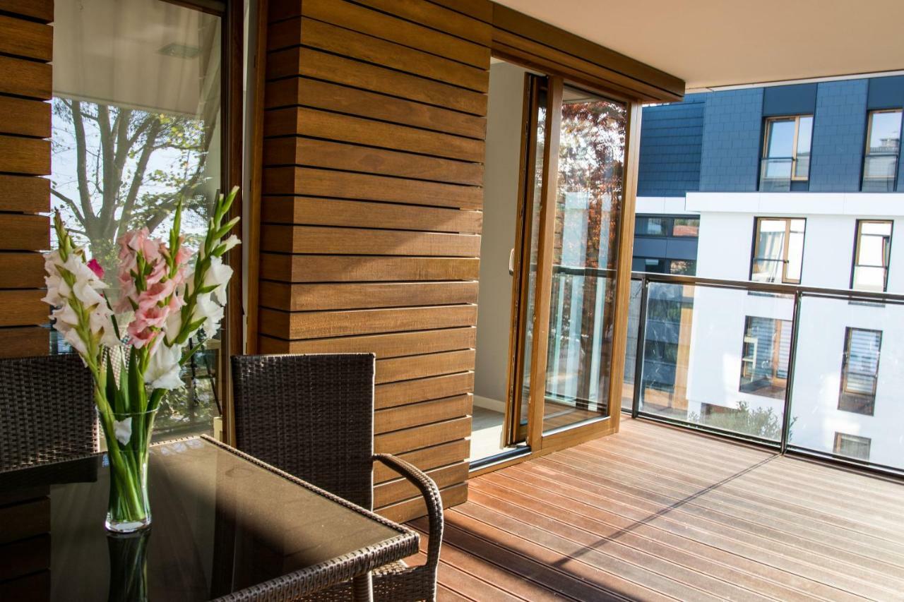 Luxury Apartment Bursztynowa Гданск Екстериор снимка