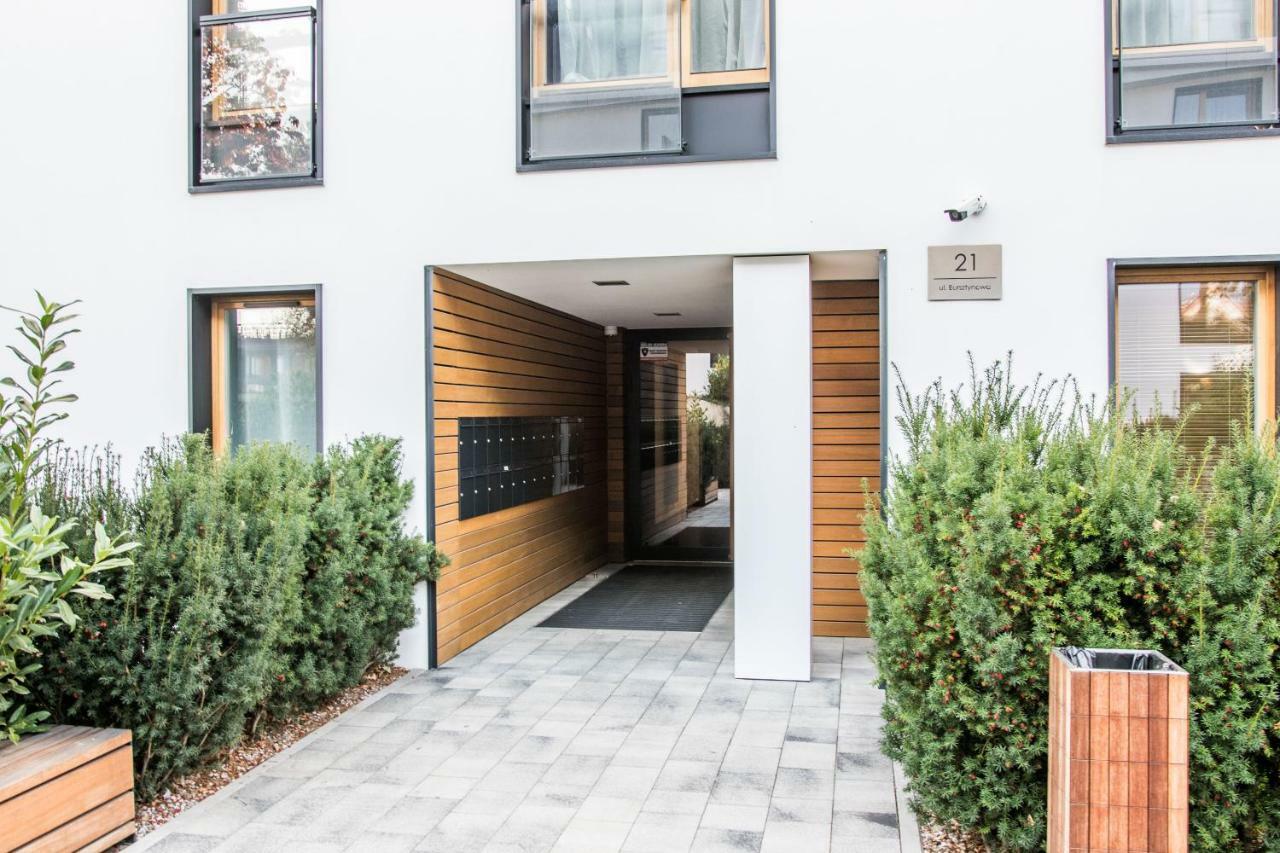 Luxury Apartment Bursztynowa Гданск Екстериор снимка